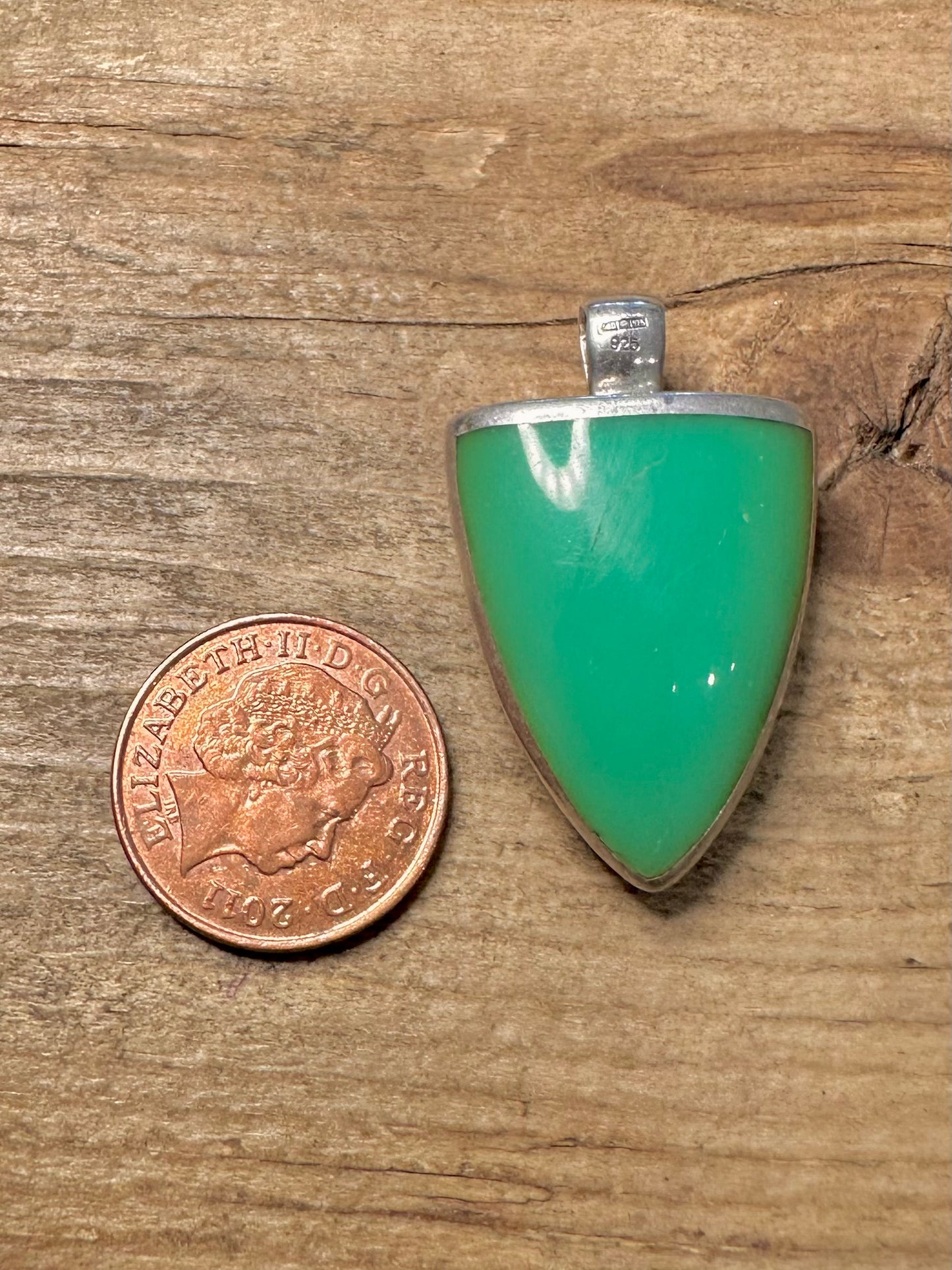 Abstract Green Triangle 925 Silver Pendant