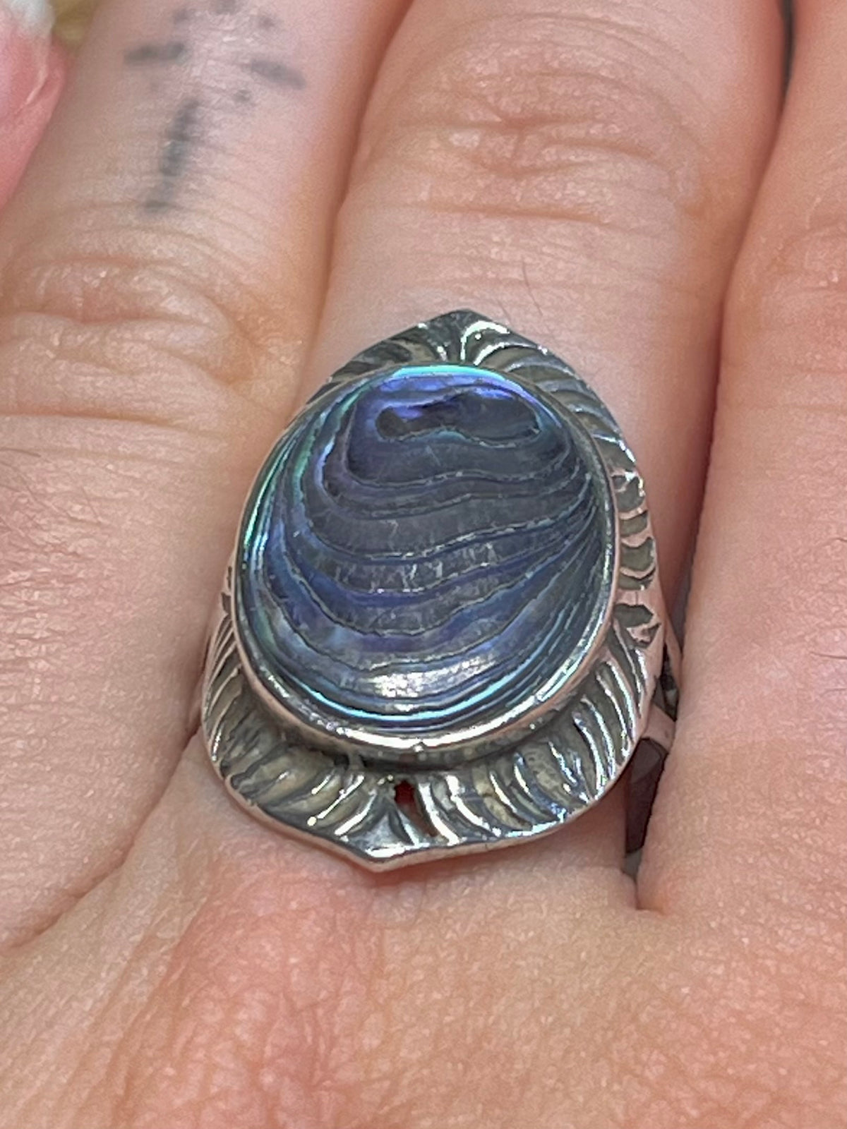 Abalone Embellished Oval 925 Sterling Silver Size N Ring