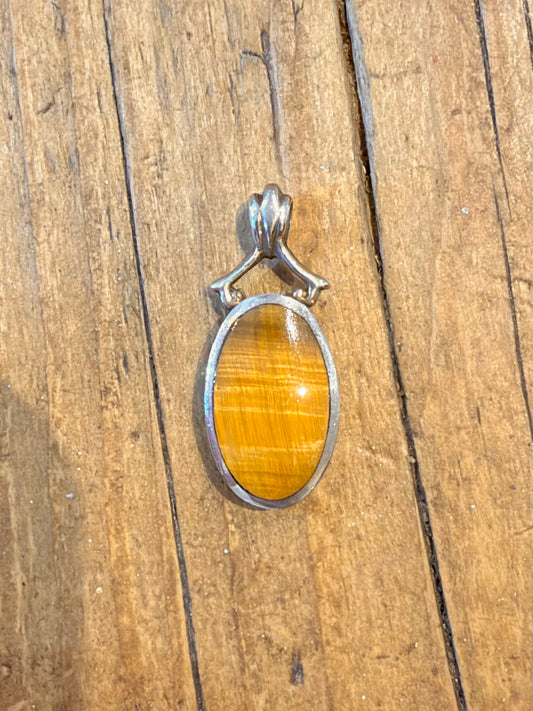 Tigers Eye Oval 925 Sterling Silver Pendant