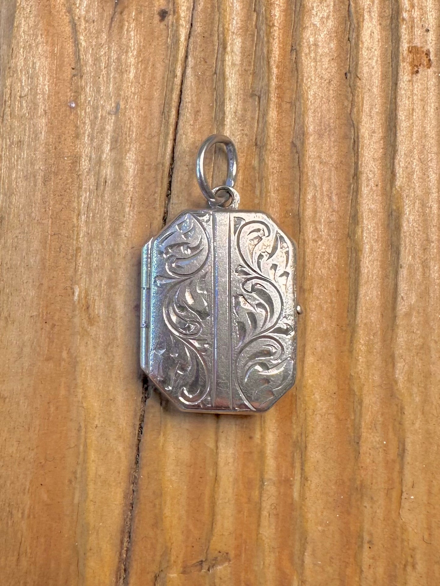 Octagonal Engraved Locket 925 Sterling Silver Pendant