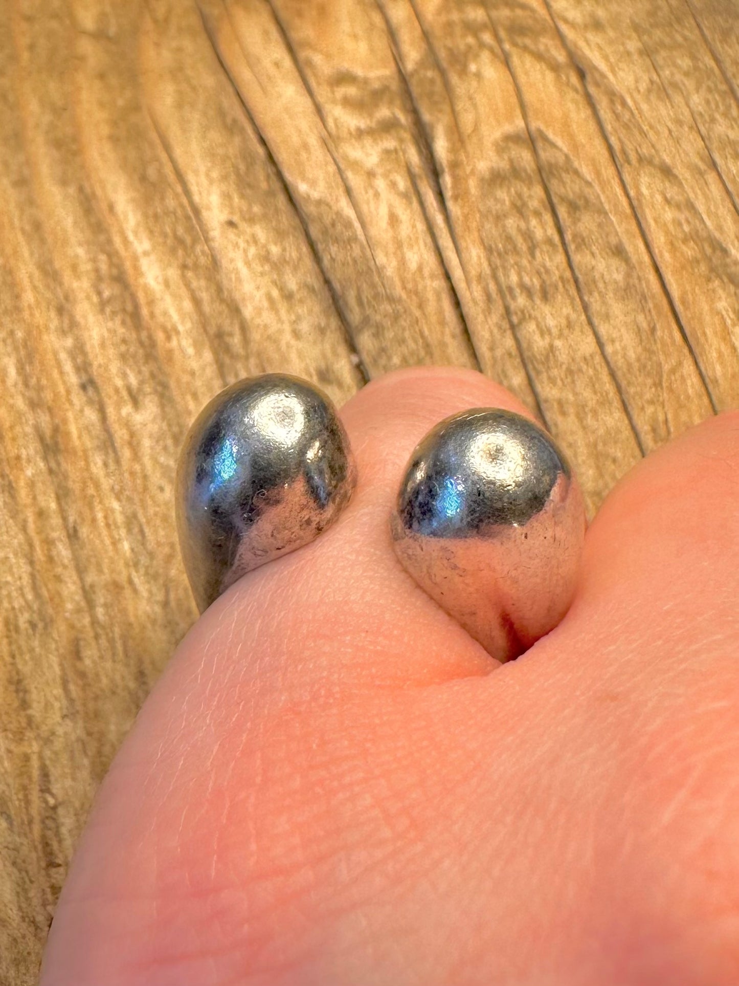 Abstrakter modernistischer kugelförmiger Ring aus 925er Sterlingsilber Größe K