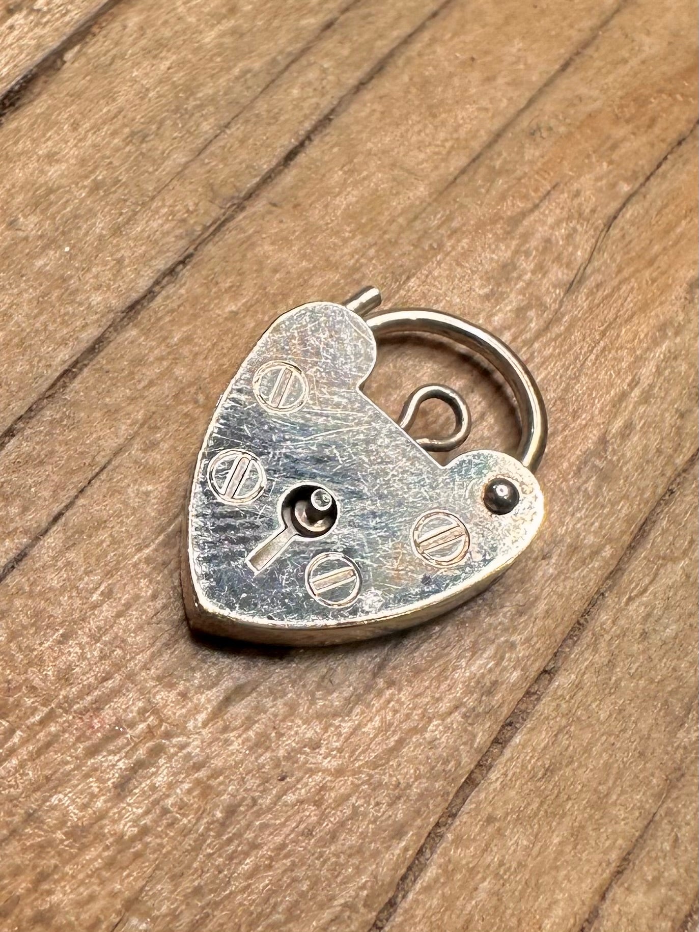Vintage 1977 Heart Padlock 925 Sterling Silver Pendant