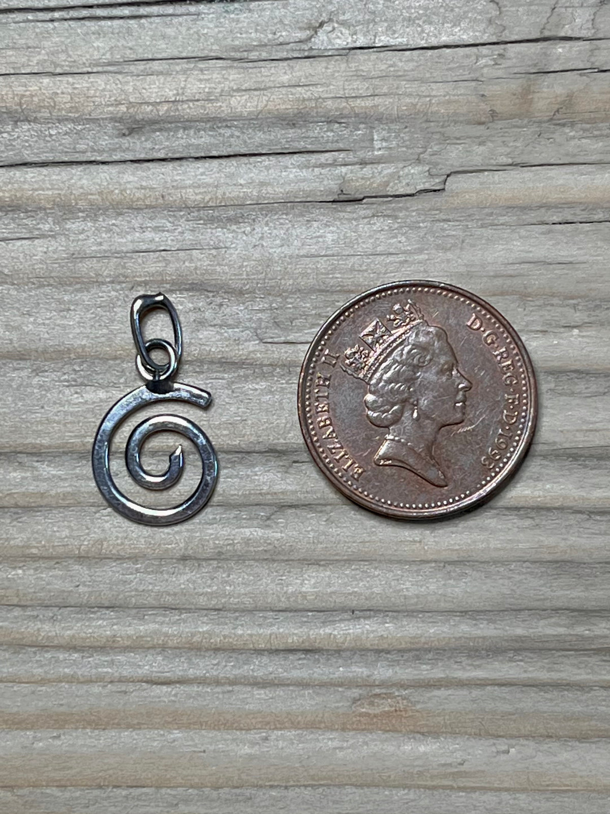 Small Swirl 925 Sterling Silver Pendant