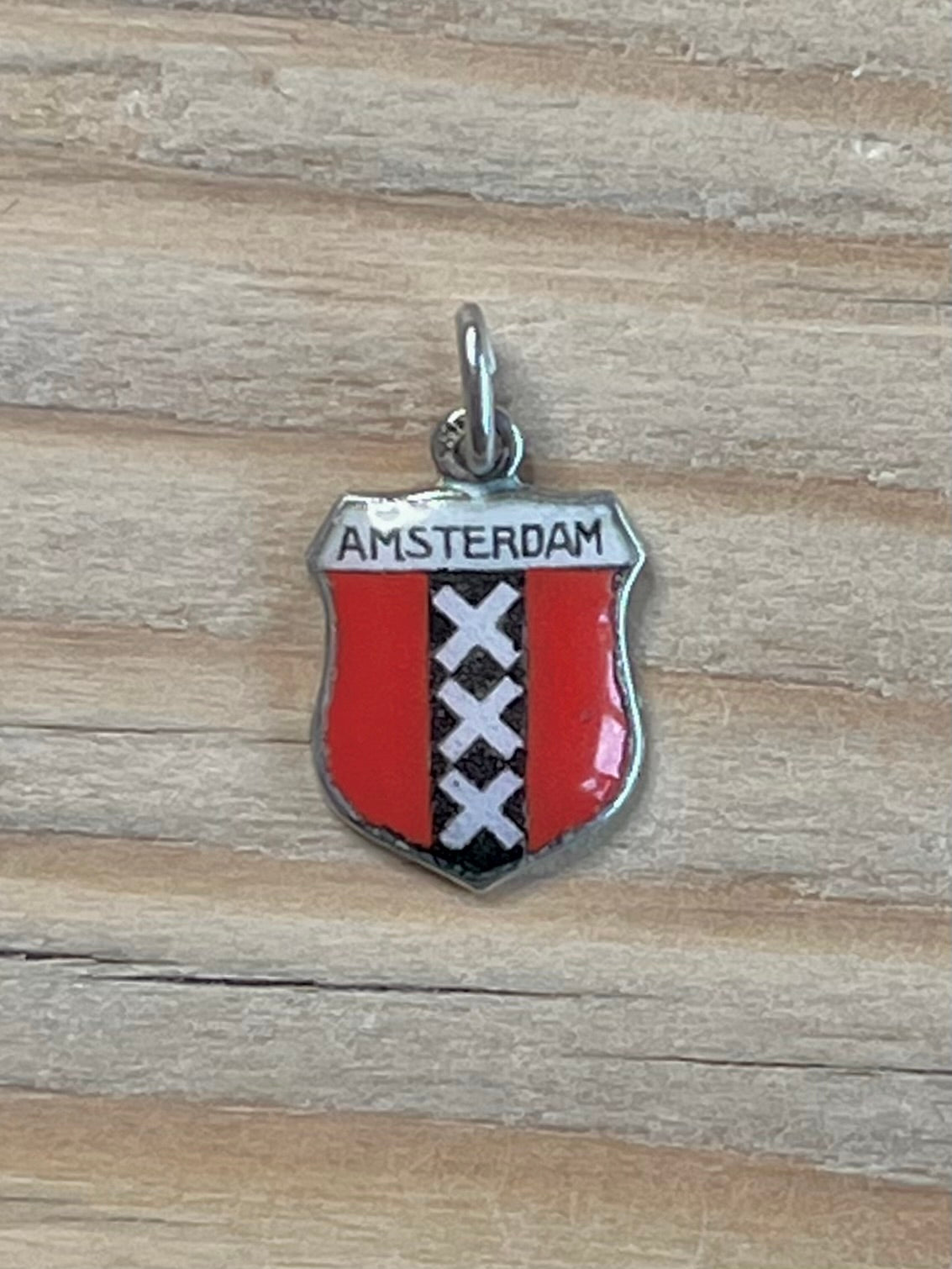 Small Enamel Amsterdam Maker SF 835 Silver Pendant
