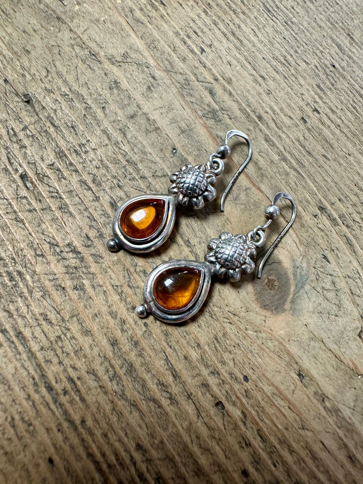 Vintage amber Flower 925 Silver Earrings