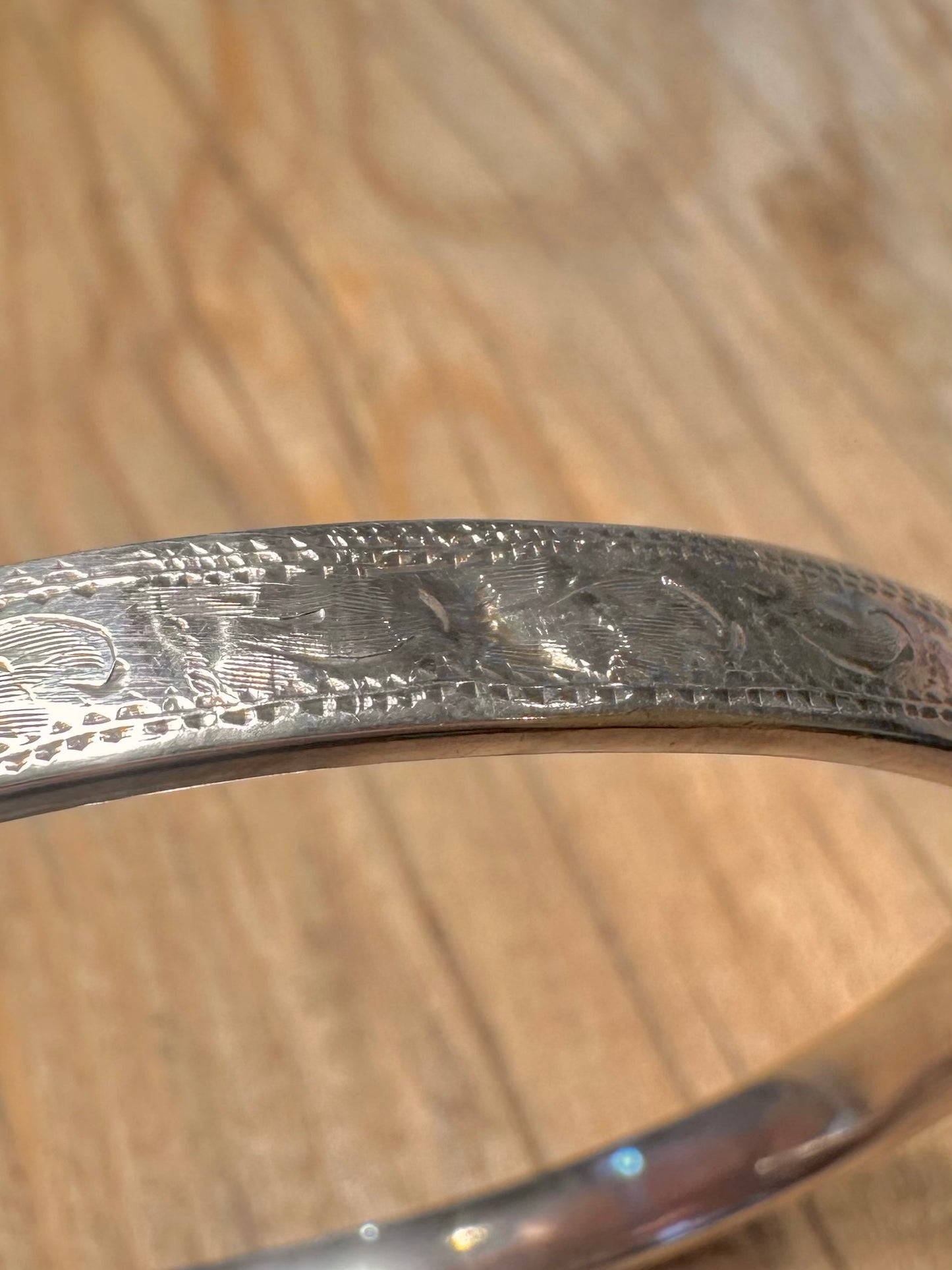 Vintage Engraved Large 925 Sterling Silver Bangle