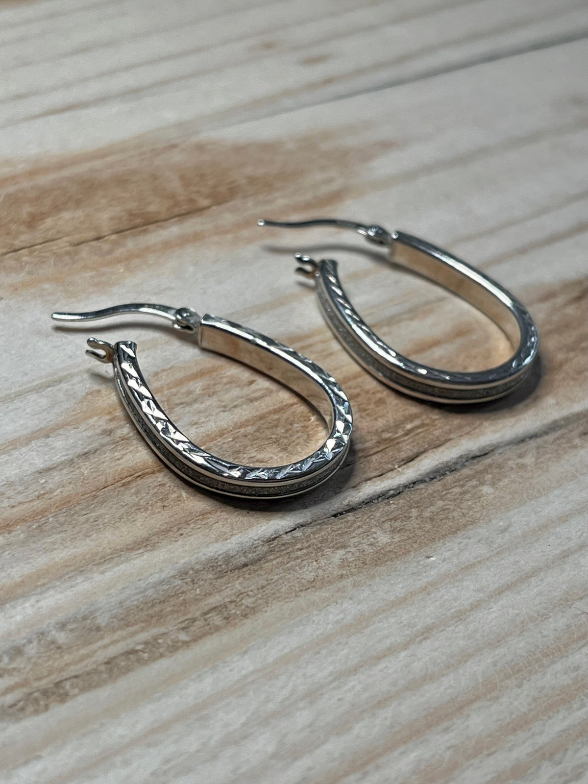 Textured Horse Shoe 925 Sterling Silver Hoop Earrings