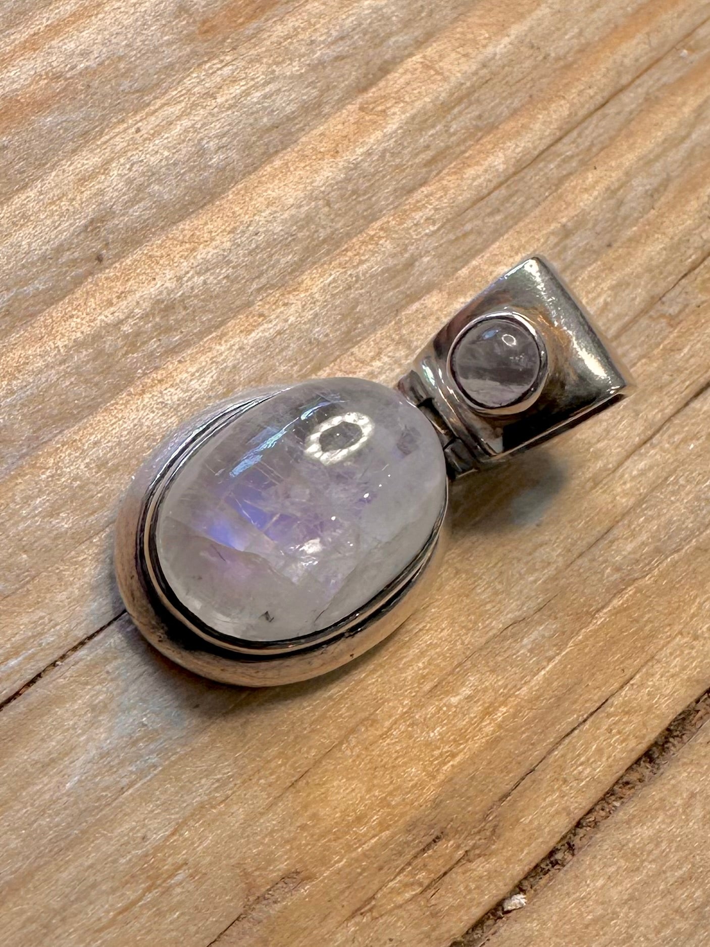 Vintage Moonstone Oval 925 Silver Pendant