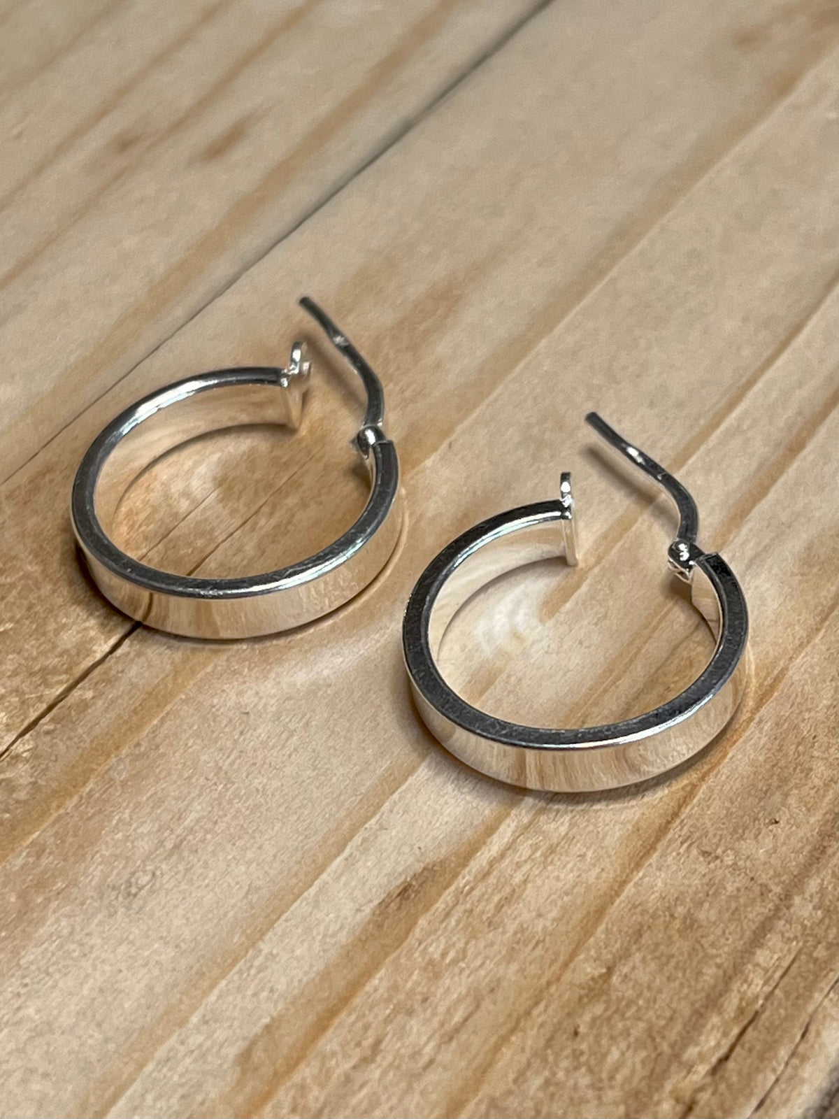 Simple Chunky 925 Italy CHALK Sterling Silver Hoop Earrings