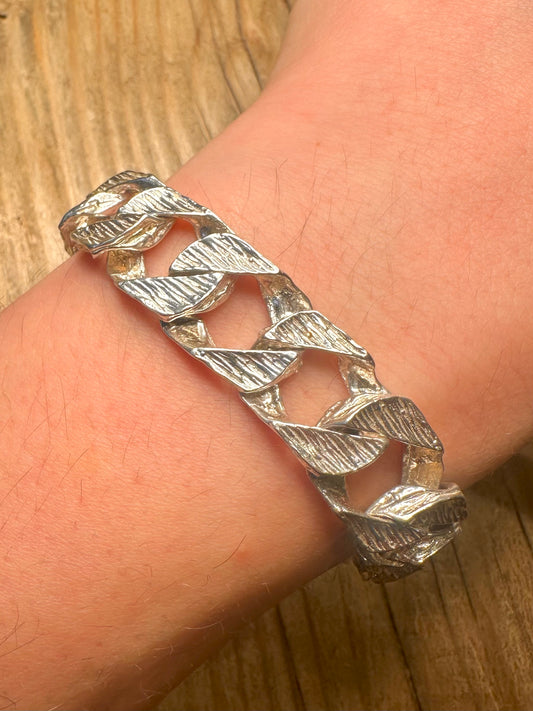 Vintage Textured Curb Chain 925 Sterling Silver 8.6 inch Bracelet