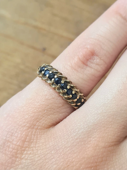 Vintage Blue Stones Hallmarked 9ct Gold Ring