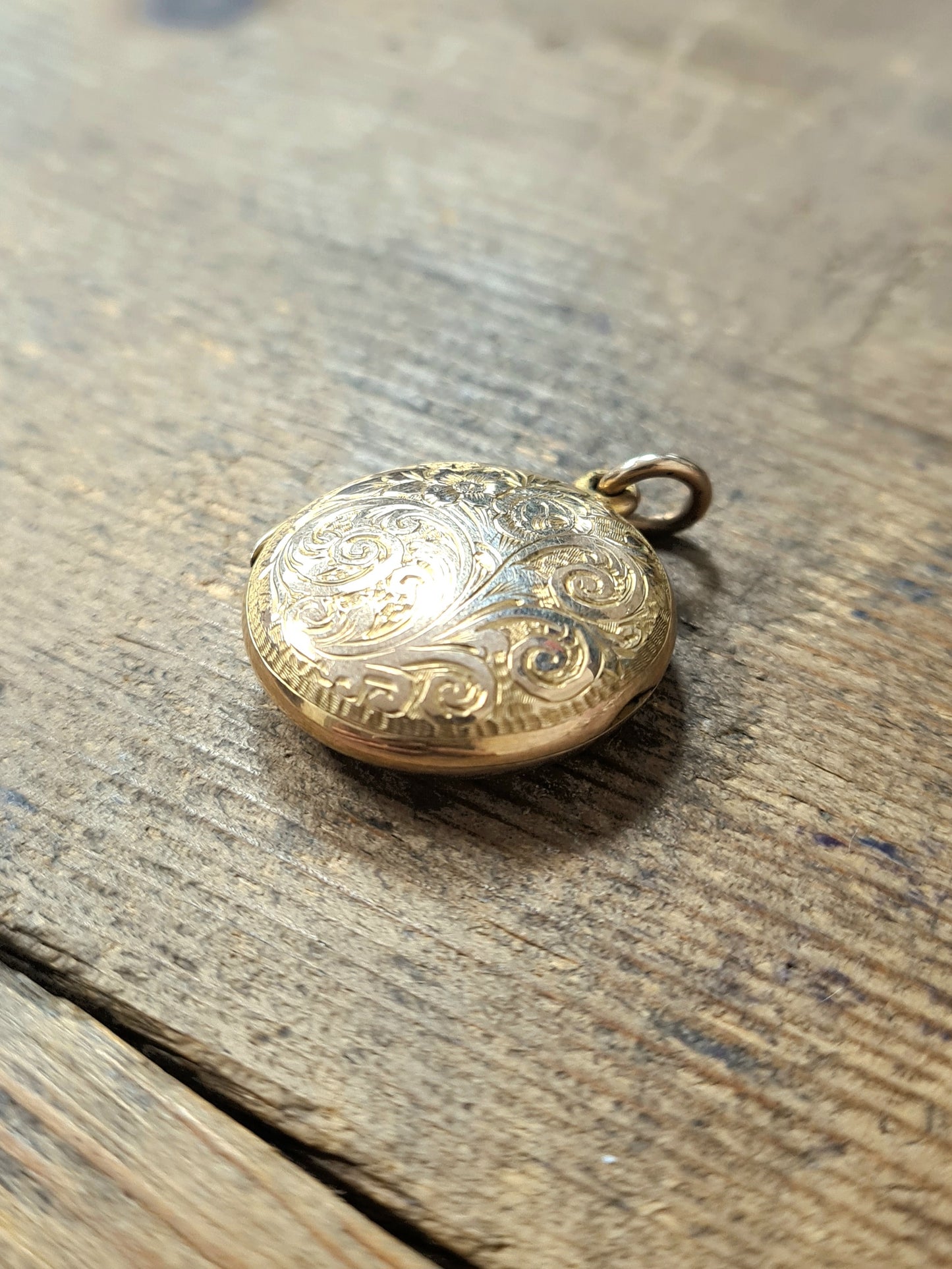 Vintage Locket 9ct Gold Hallmarked 1938 Pendant