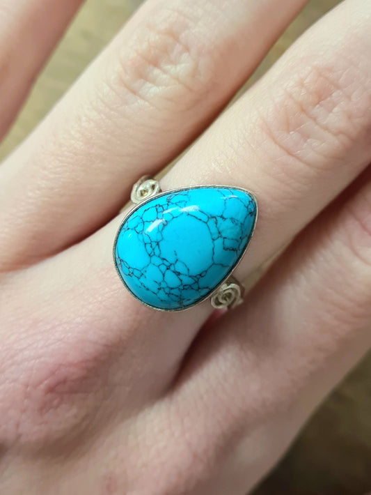 Vintage Turquoise Drop 925 Silver Ring