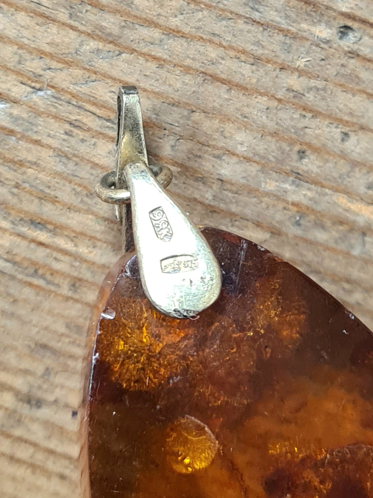 Vintage Amber 9ct Gold Pendant