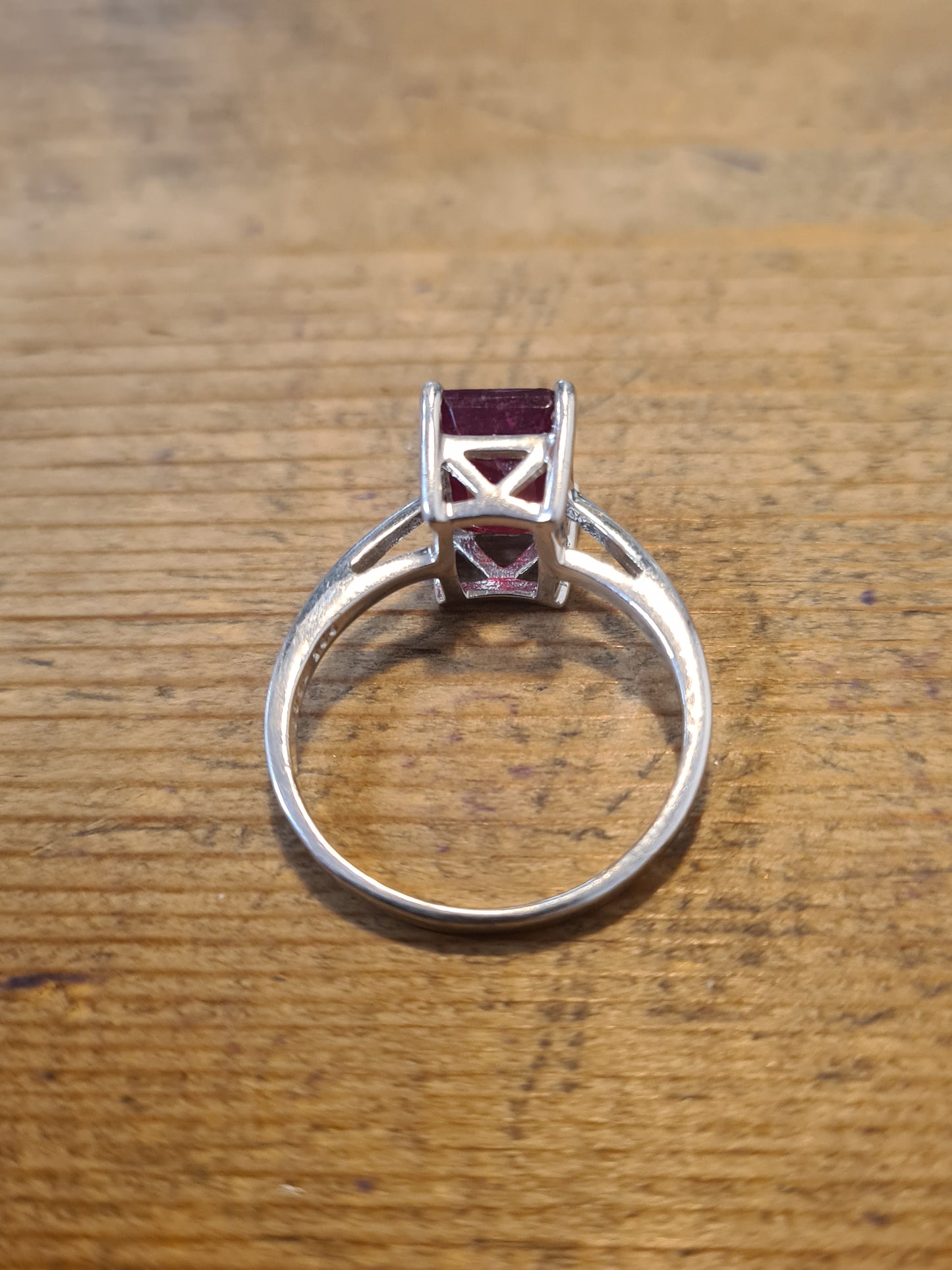 Modern Red Stone 925 Silver Size Q Ring