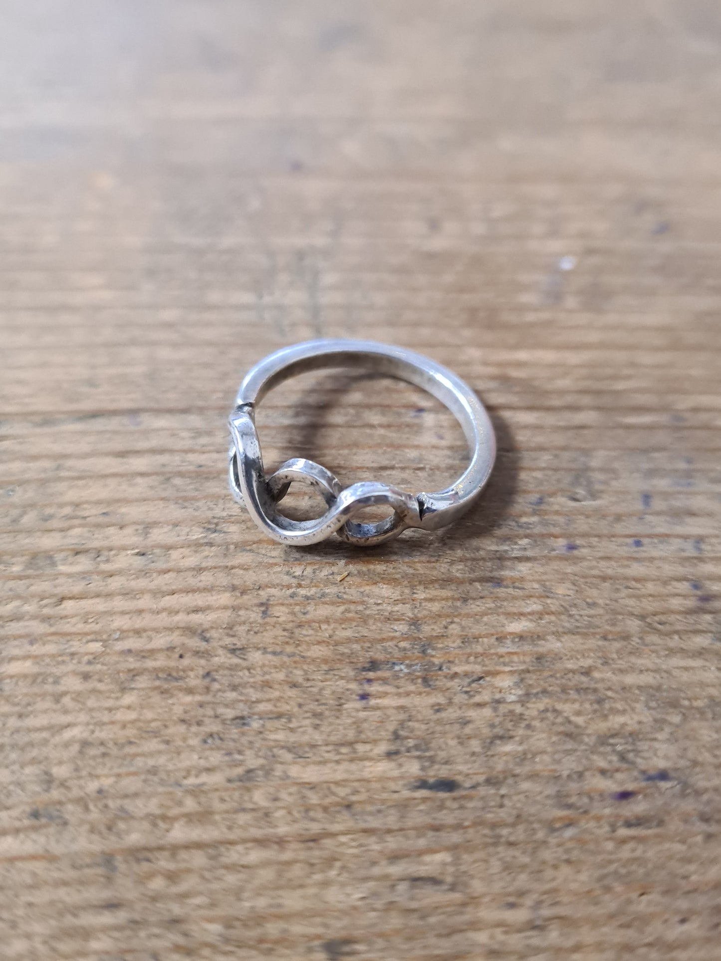 Vintage Overlapping 925 Silver Size J Ring