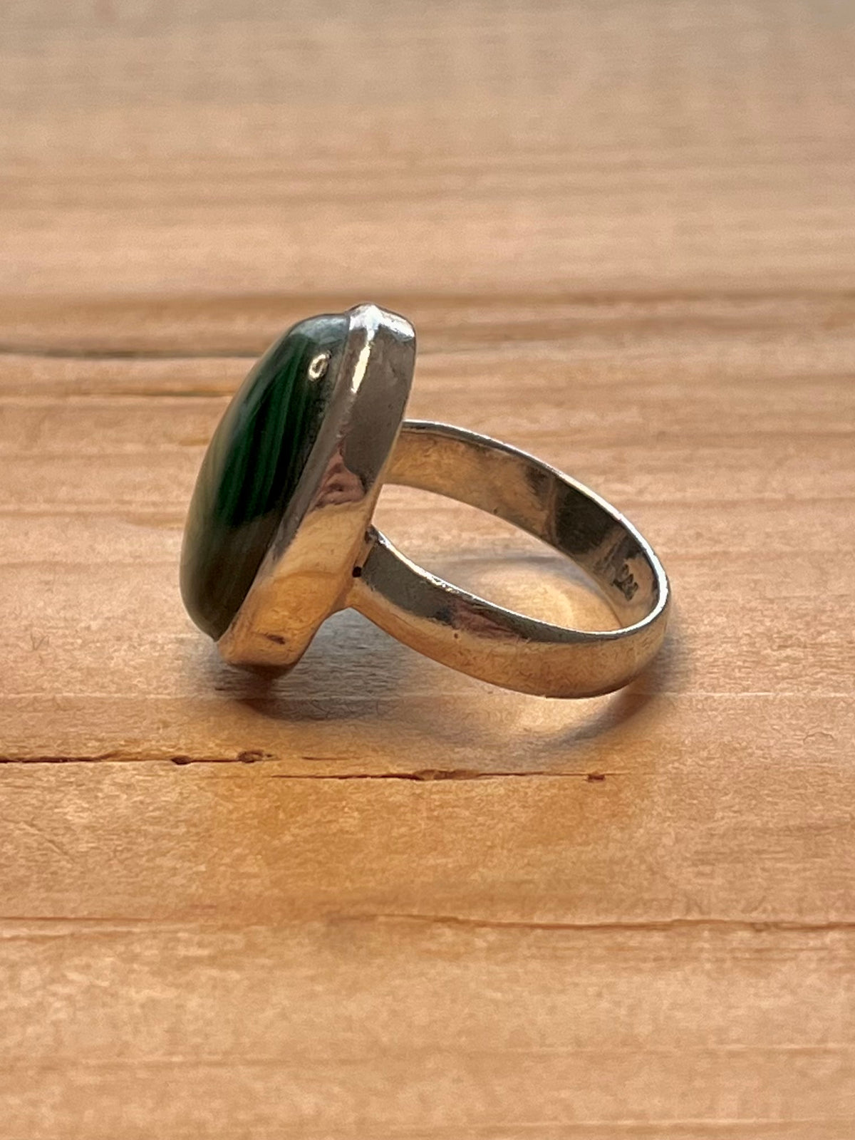 Oval Malachite 925 Sterling Silver Size O Ring