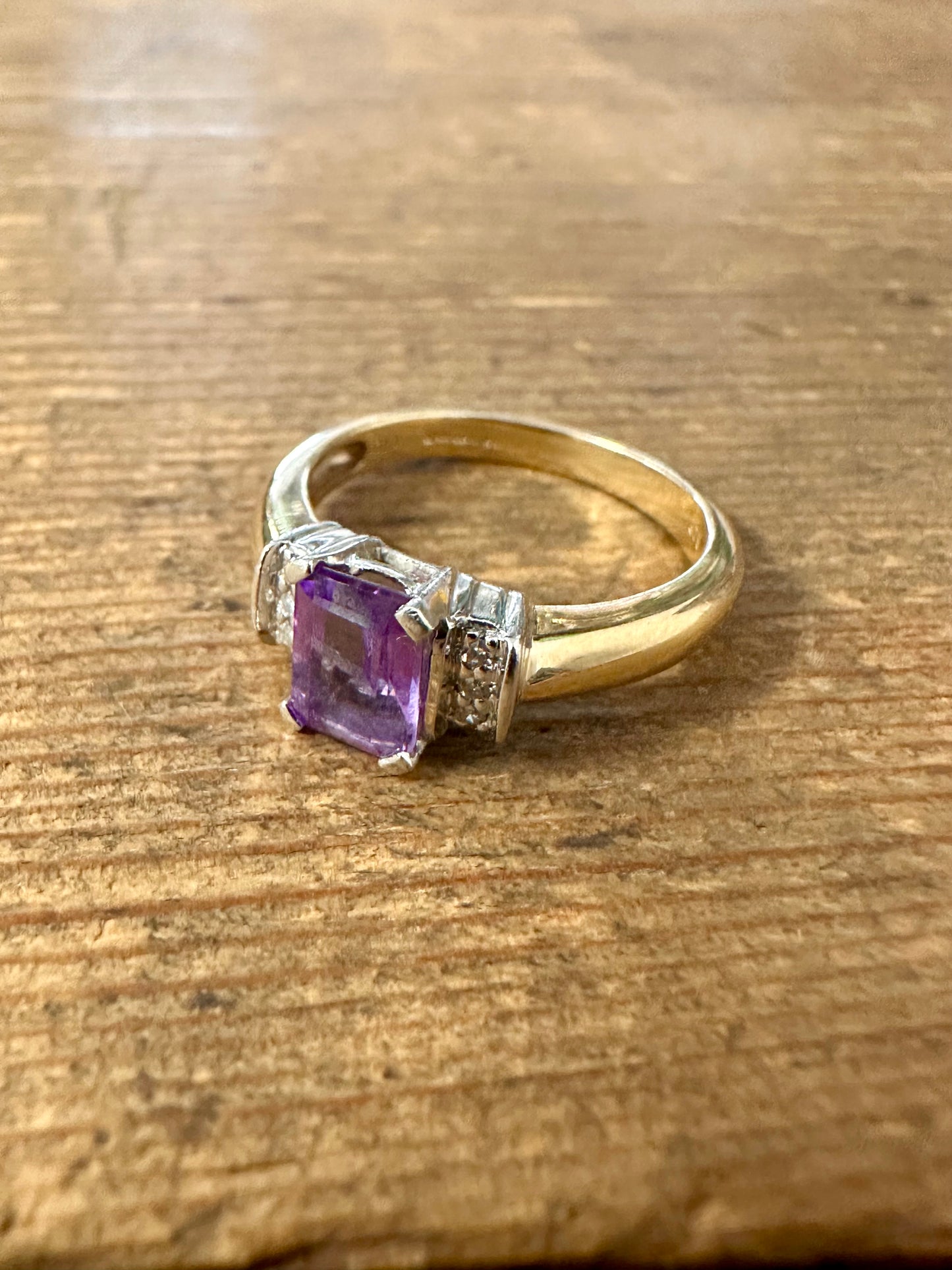 Vintage Amethyst and Diamond 9ct Gold 375 Size N Ring