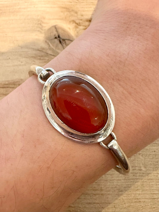 Vintage 1997 Large Carnelian 925 Silver Bangle