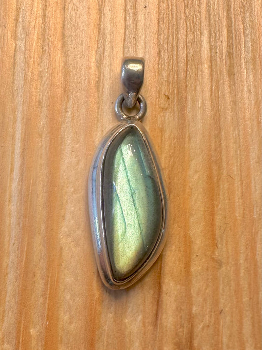 Abstract Labradorite 925 Silver Pendant