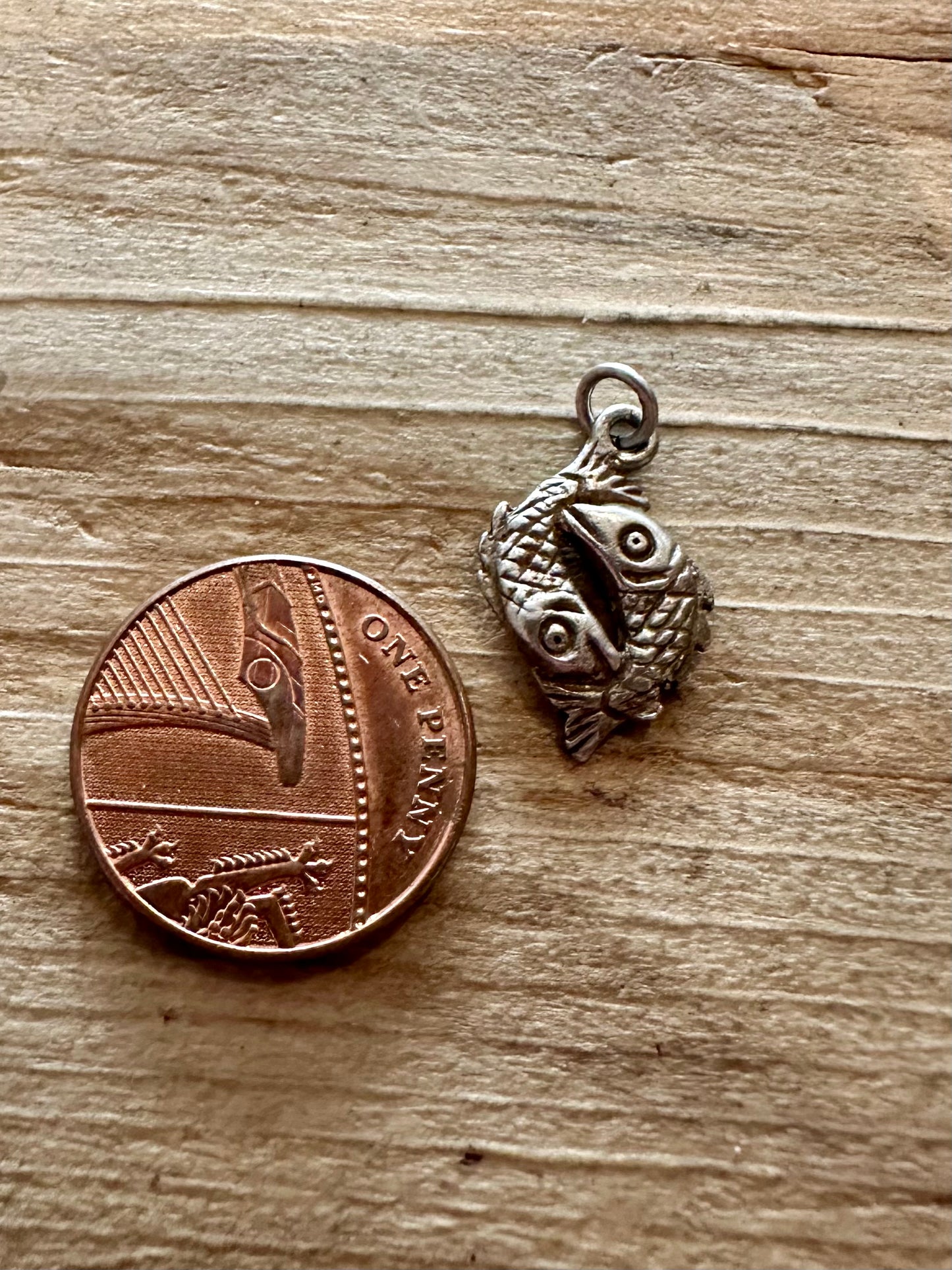 Vintage Twin Fish 925 Silver Charm Pendant