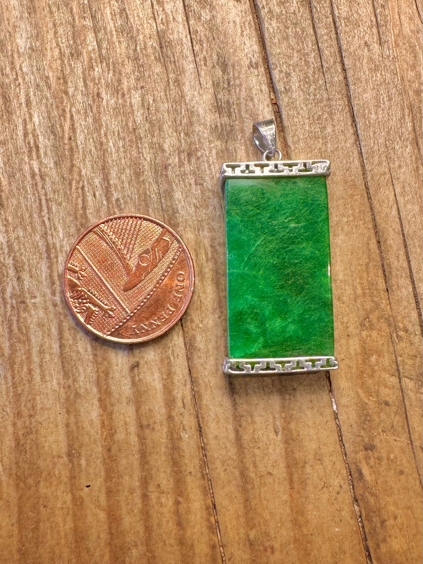 Chinesischer Jade-Rechteck-Silberanhänger
