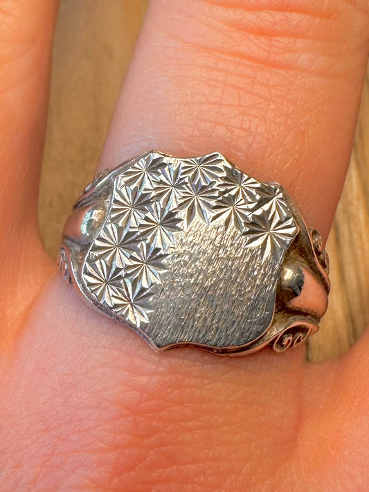 Vintage 1976 Star Engraved Signet 925 Sterling Silver Size W1/2 Ring