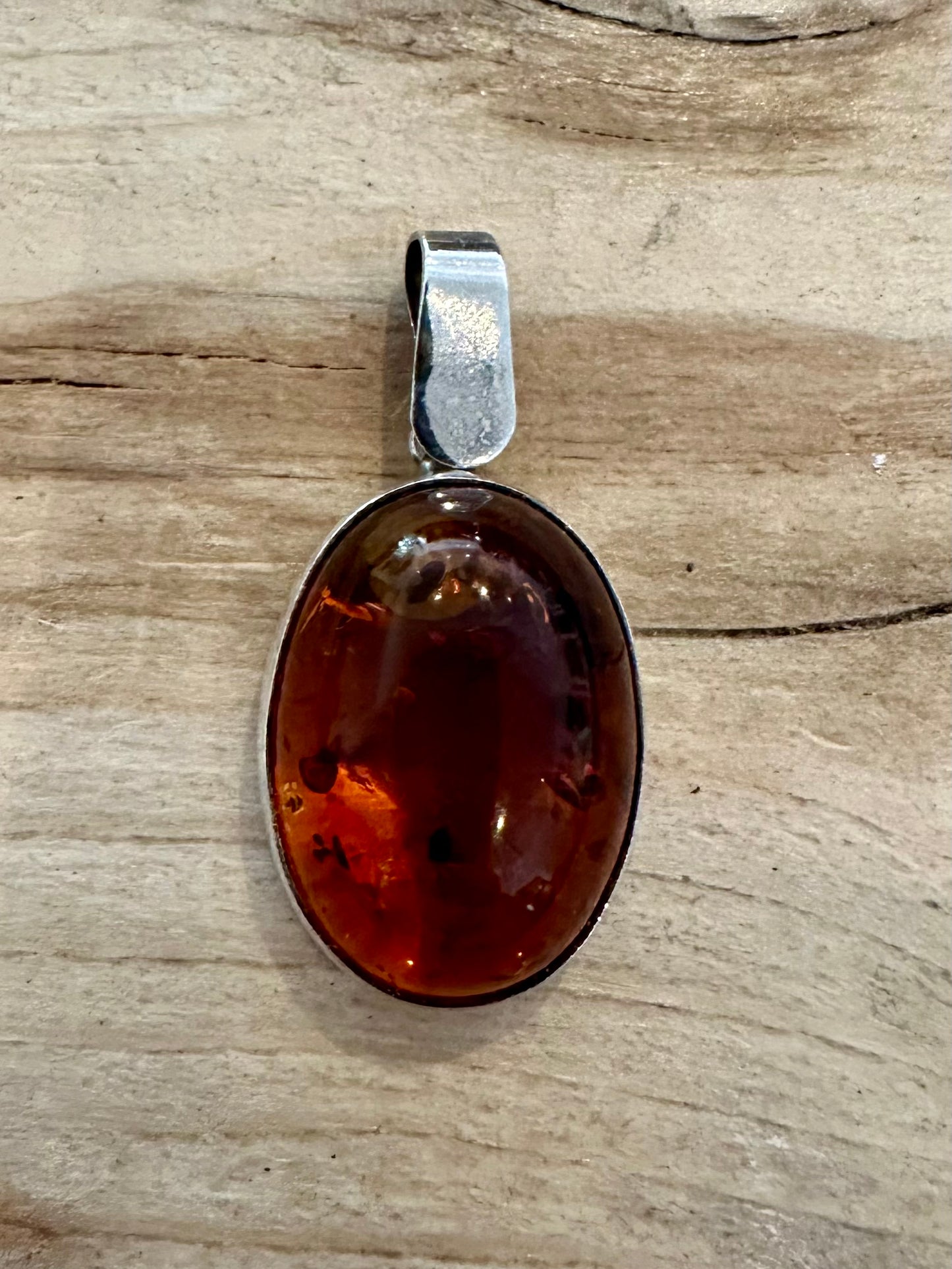 Vintage Oval Amber 925 Silver Pendant