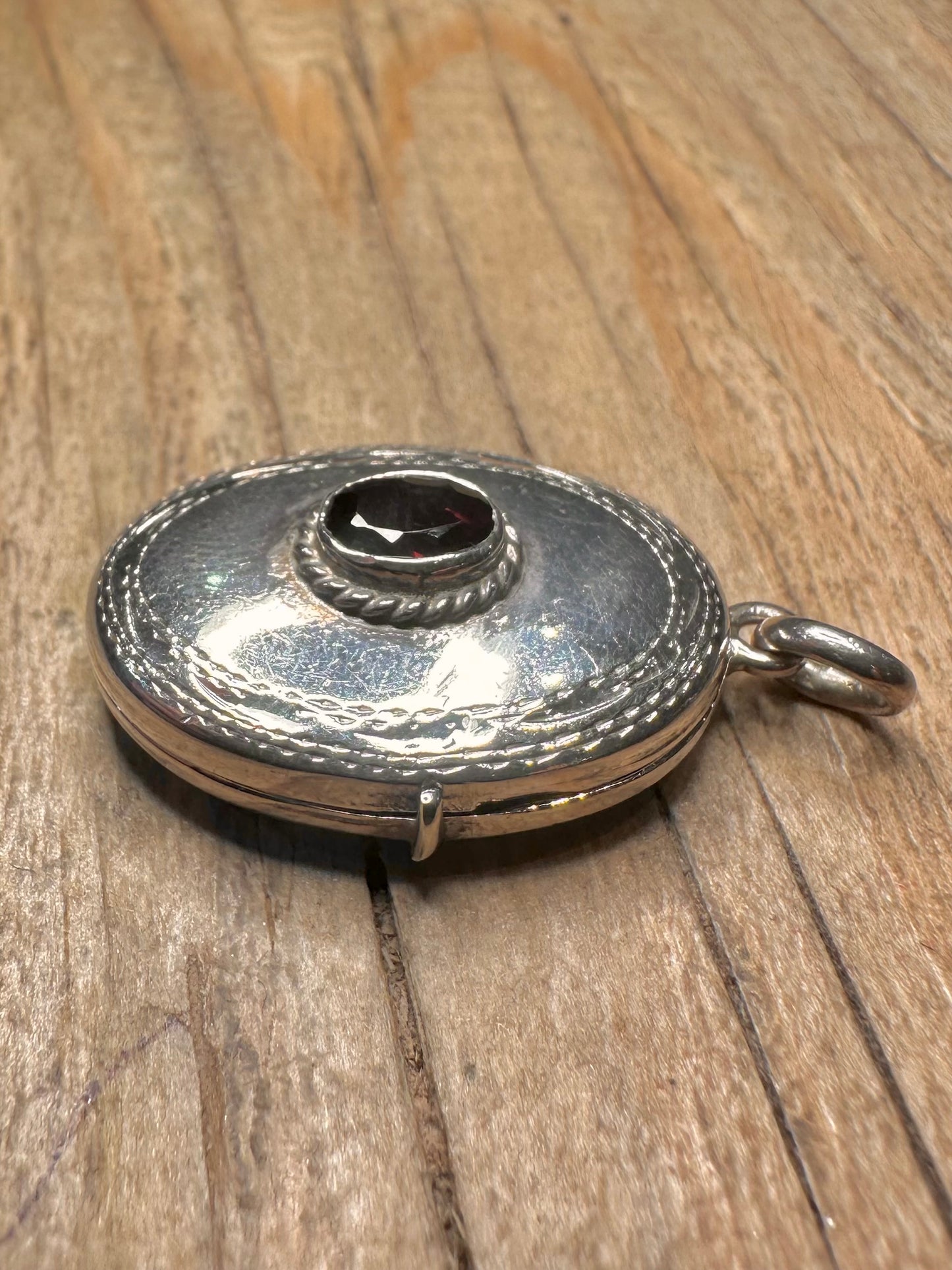 Vintage Garnet Engraved Oval Locket 925 Sterling Silver Pendant