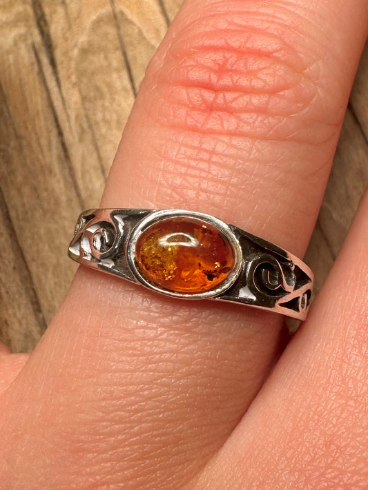 Vintage Amber Floral 925 Sterling Silver Size S Ring