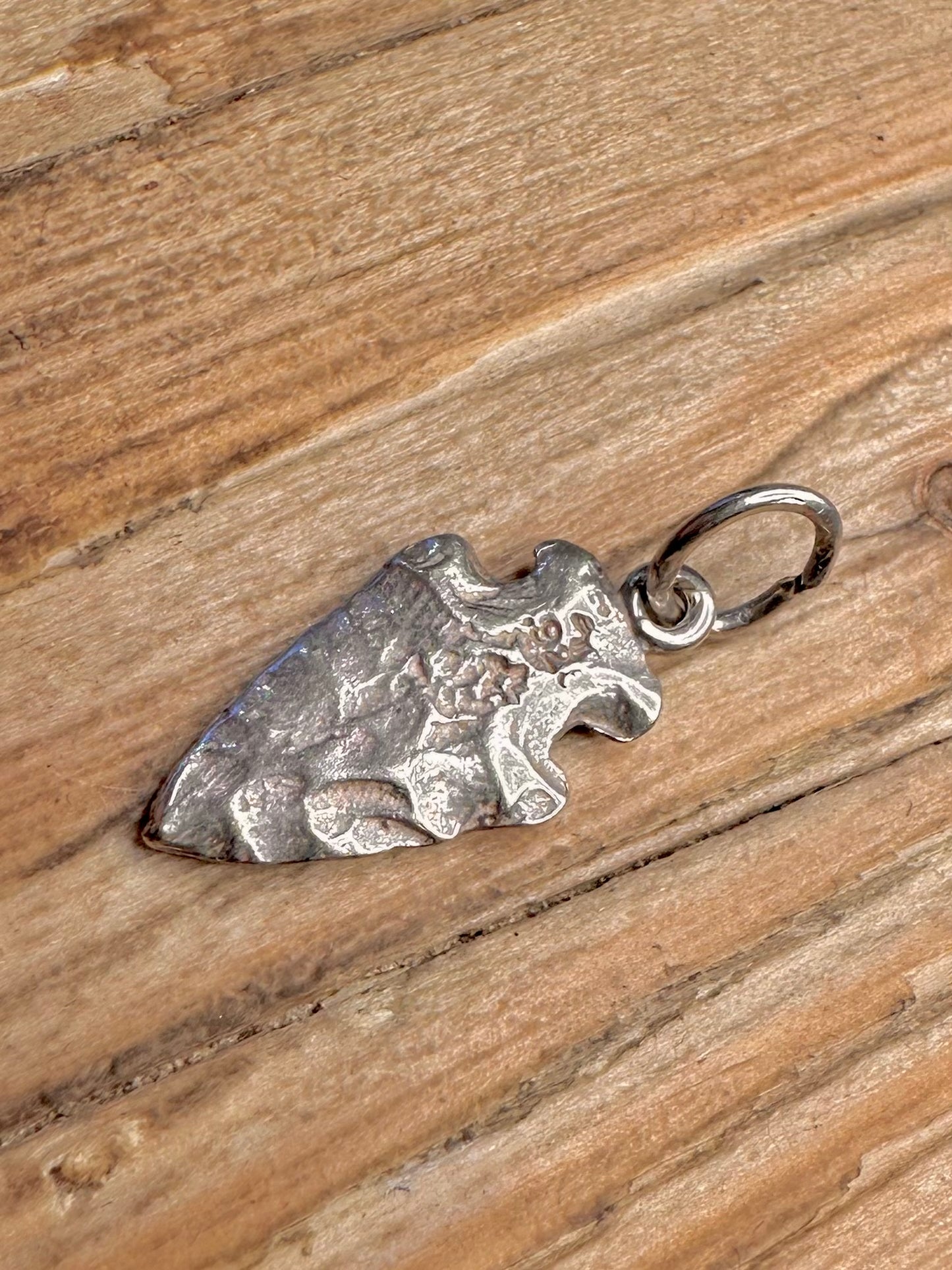 Handgefertigter Vintage-Pfeil-Anhänger aus 925er Sterlingsilber