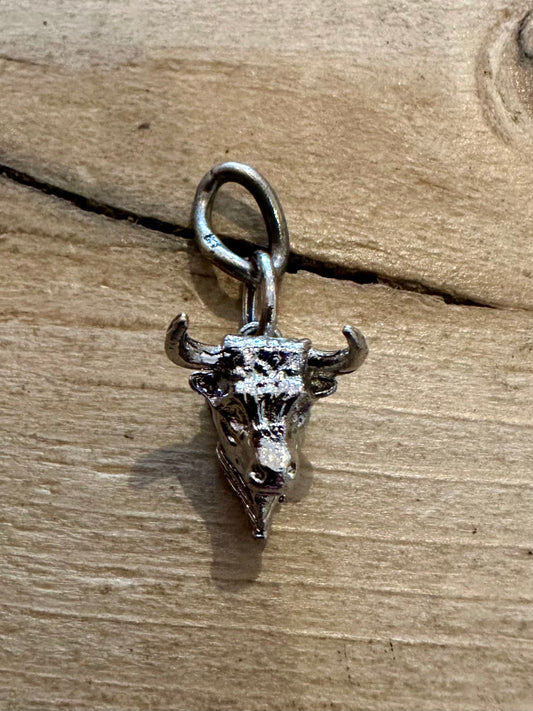 Vintage Bull Head 925 Silver Charm Pendant