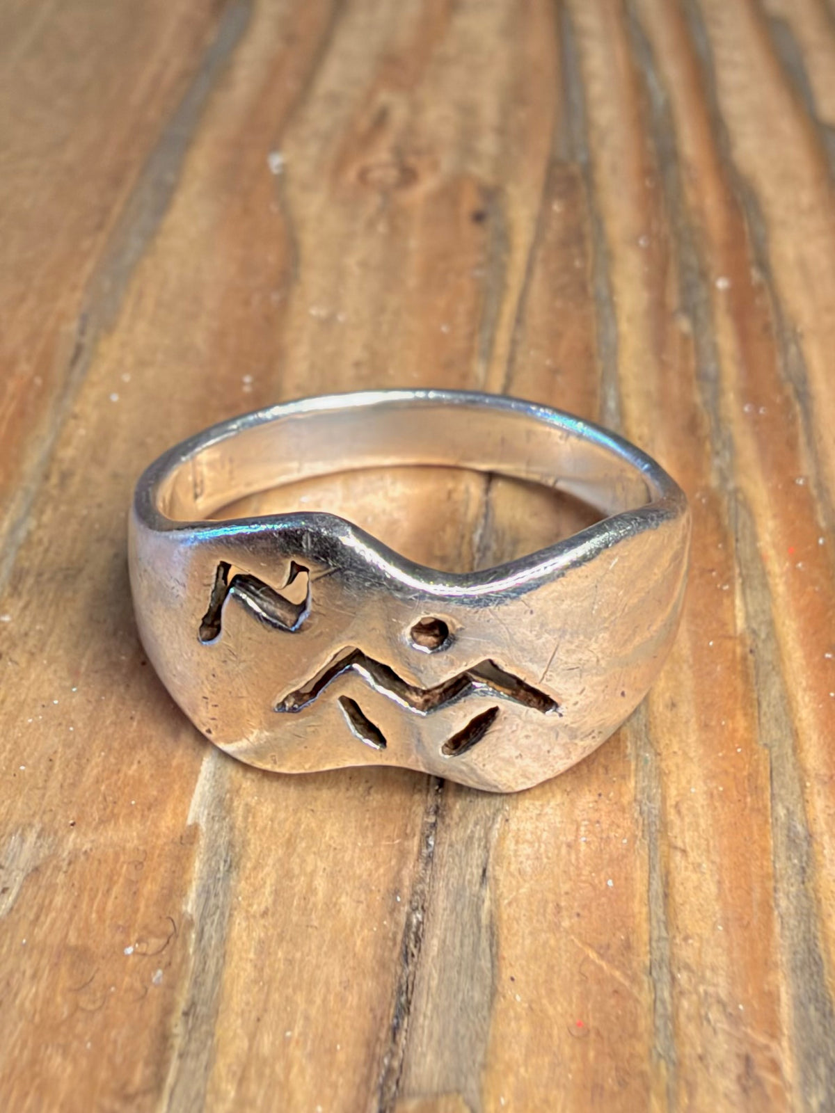 Wavy Cut Out Symbols 925 Sterling Silver Size N Ring