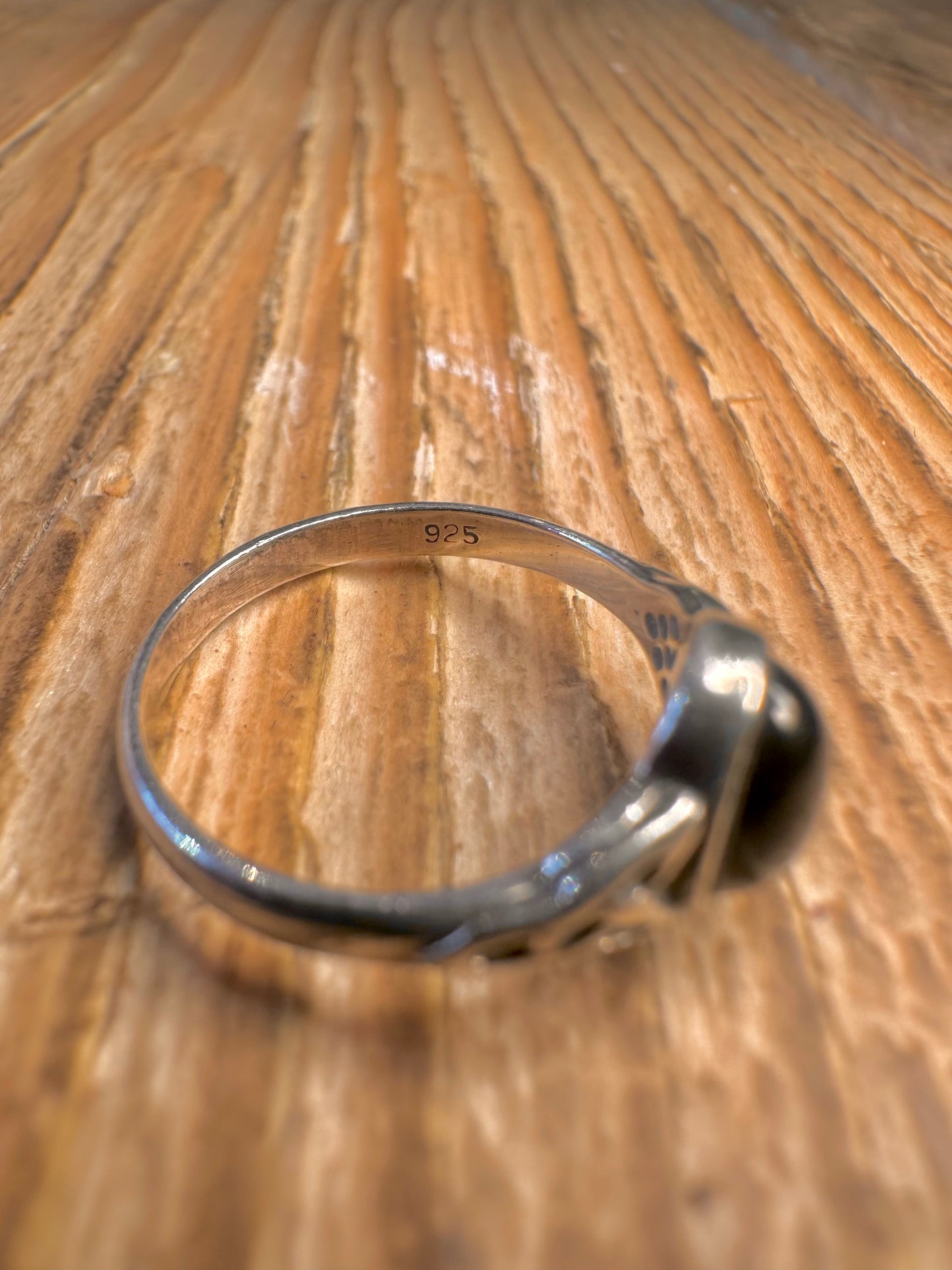 Vintage Black Stone Celtic 925 Sterling Silver Size L Ring