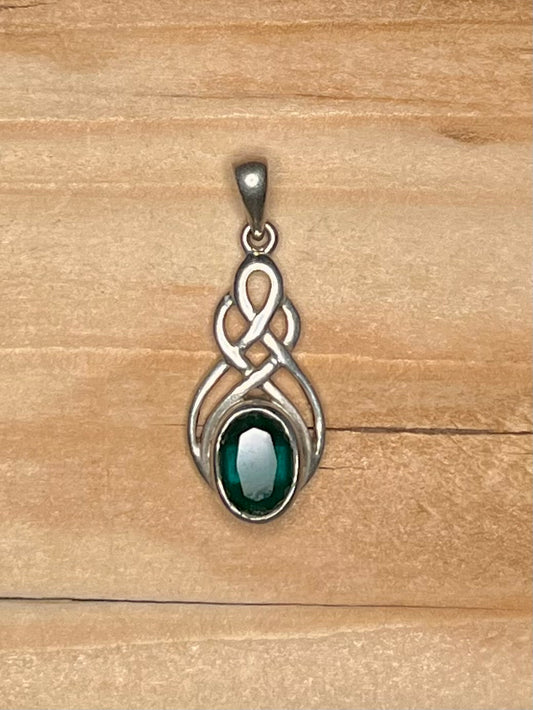 Celtic Green Stone 925 Sterling Silver Pendant