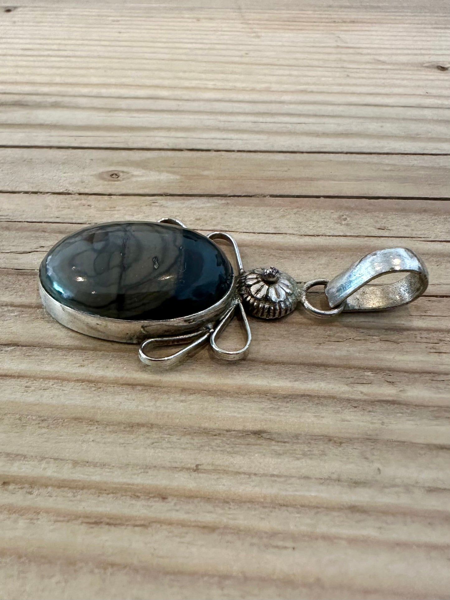 Vintage Black Agate Flower 925 Silver Pendant