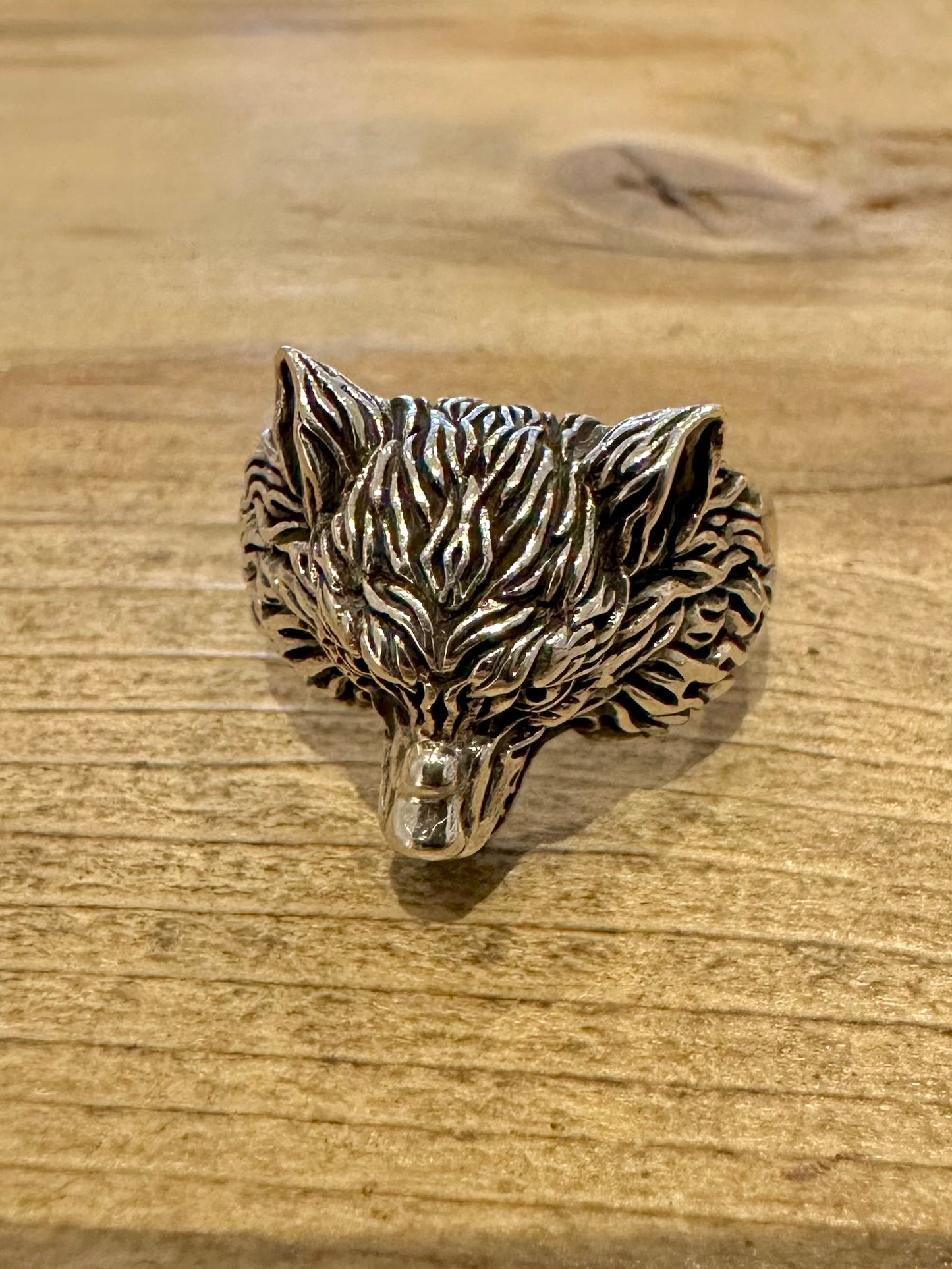 Vintage Textured Wolf 925 Silver Size Y Ring