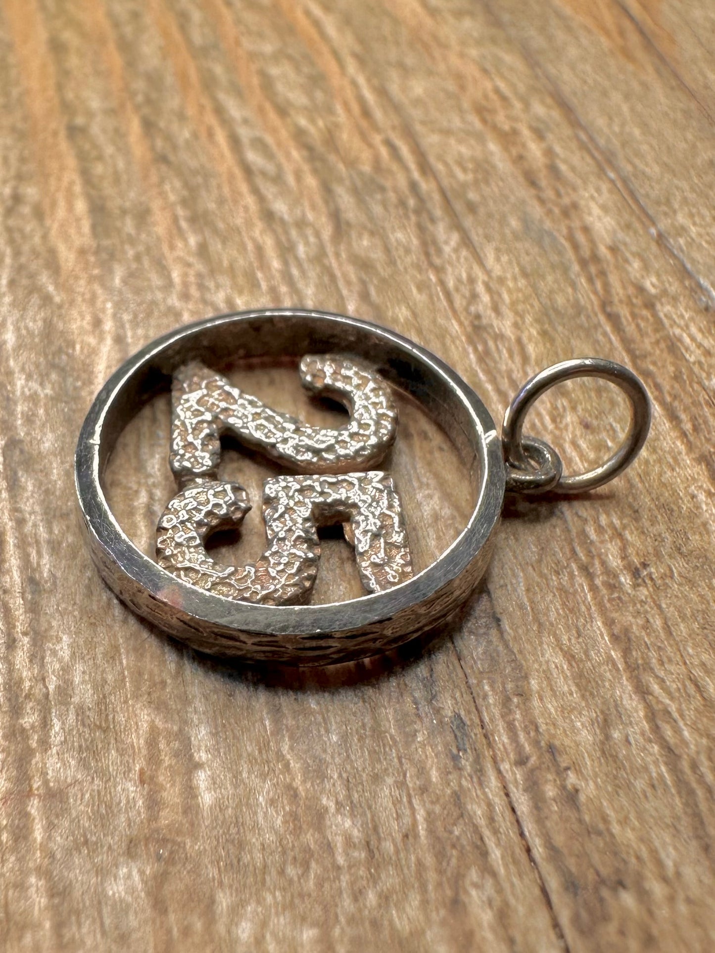 Vintage 25 Textured Circle 925 Sterling Silver Pendant