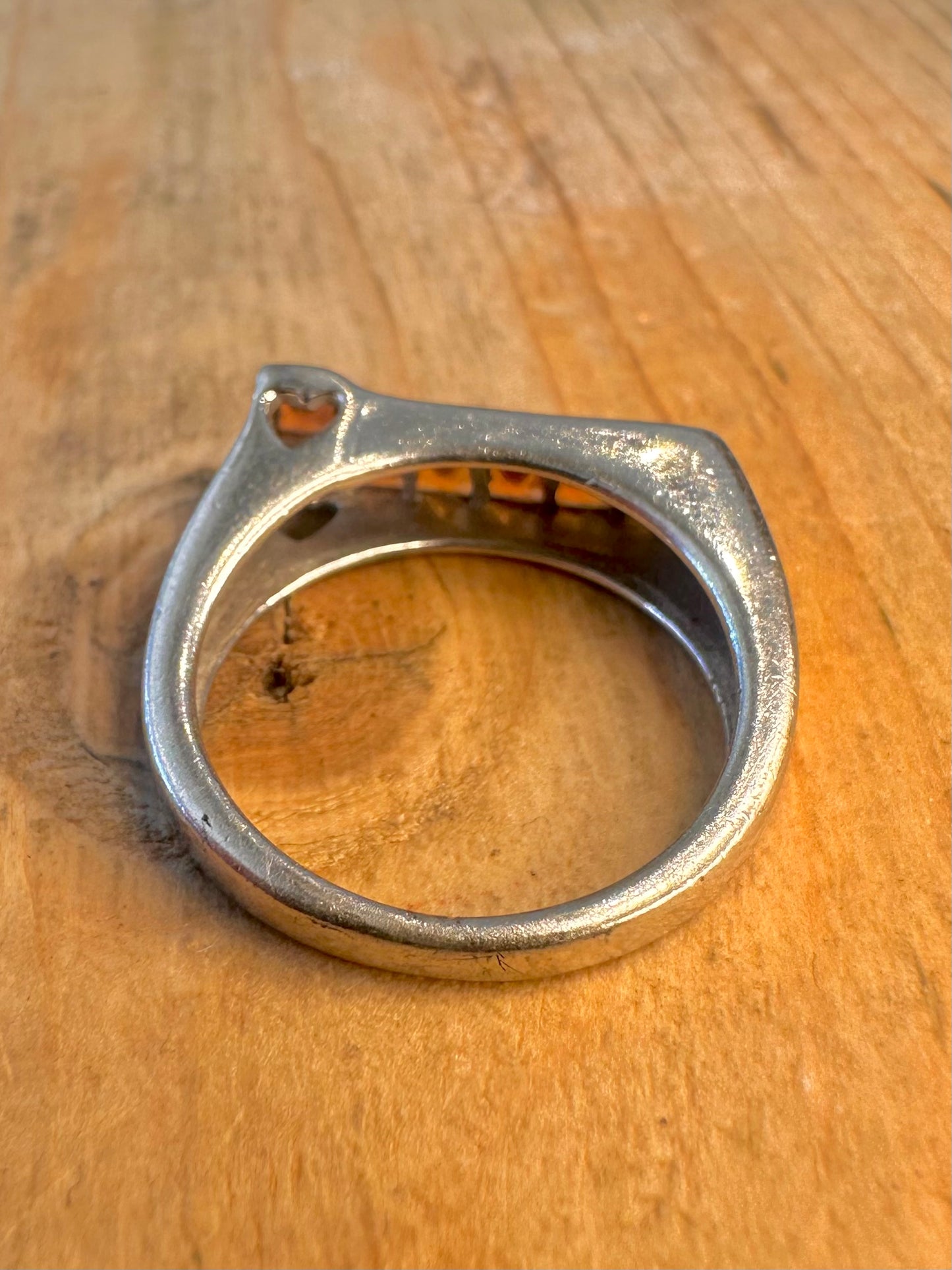 Orange Stone Line with Heart Cut Out 925 Sterling Silver Size O Ring