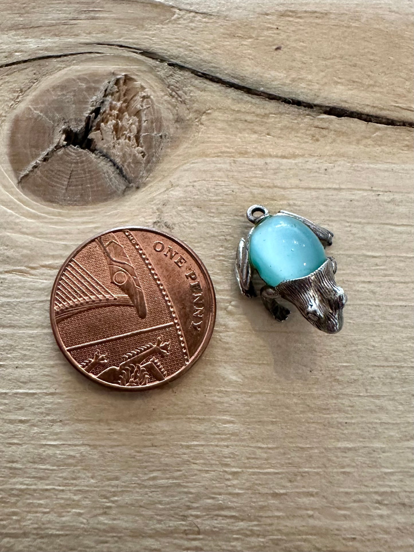 Vintage Nuvo Frog with Blue Stone 925 Silver Charm Pendant