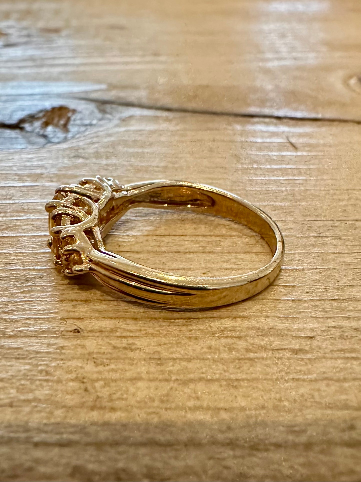 Modern 2005 Citrine 9ct Gold Size K Ring