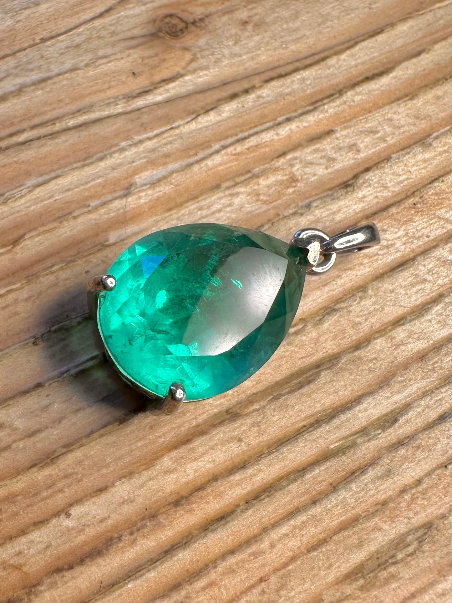 Vintage Emeraldine Quarts 925 Sterling Silver Pendant