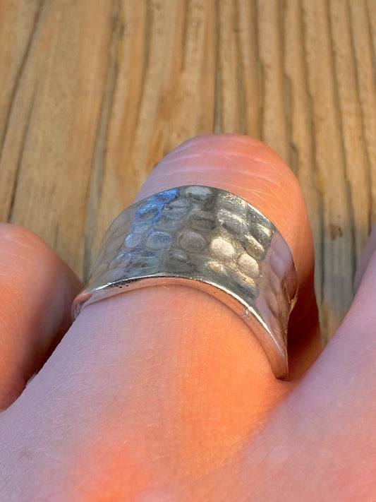 Hammered Wavy Band 925 Sterling Silver Size S1/2 Ring