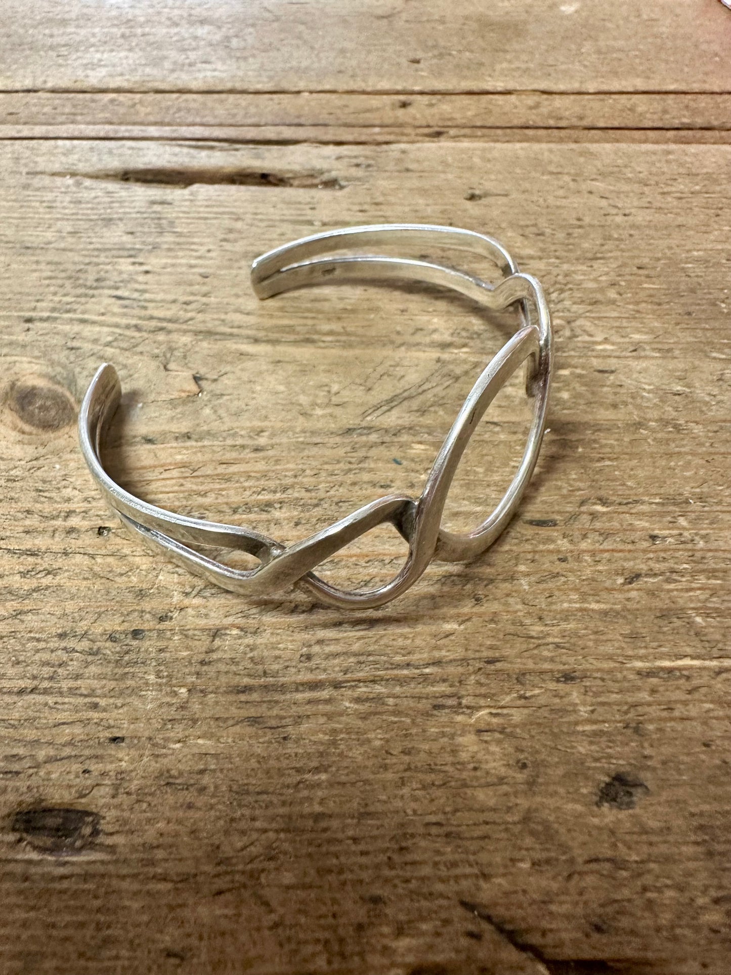 Abstract Overlapping 925 Silver Cuff Bangle