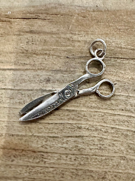 Vintage Engraved Scissors 925 Silver Charm Pendant