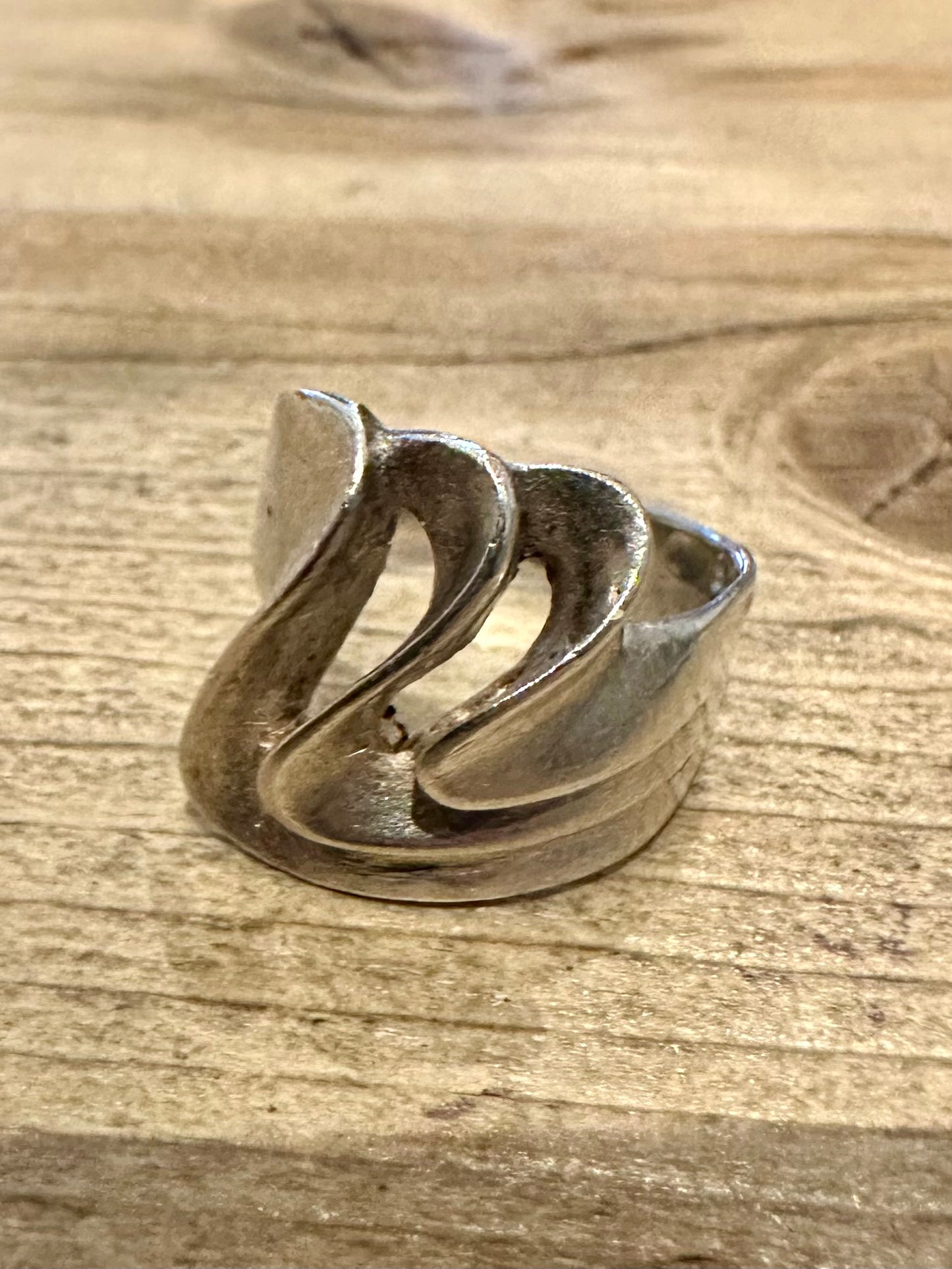 Abstract Wavy 925 Silver Size K Ring