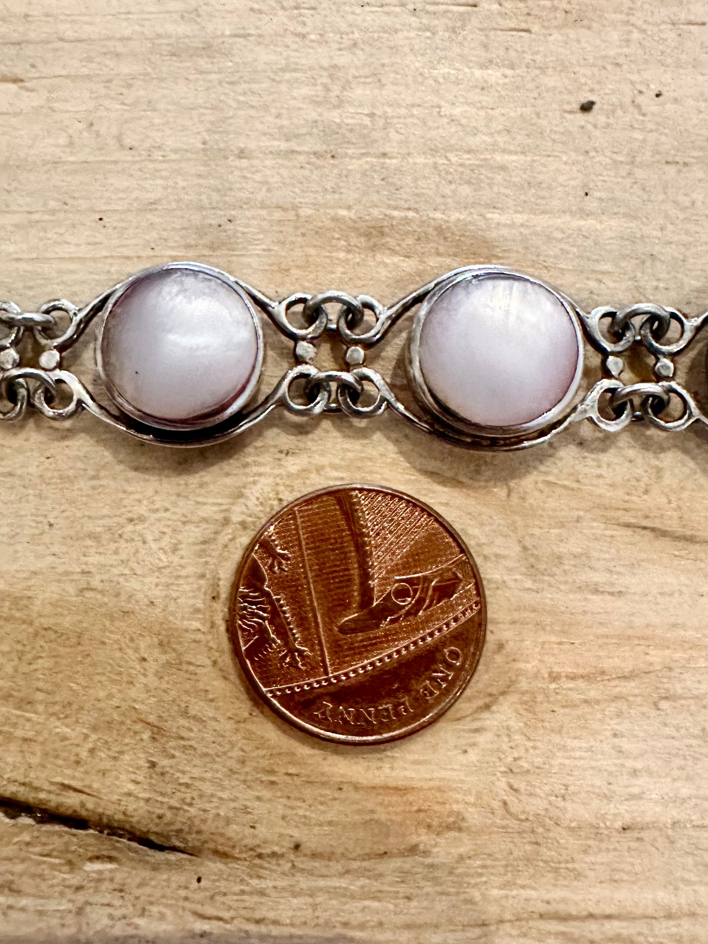 Vintage Oval Mother of Pearl 925 Silver 7.5 inch Bracelet