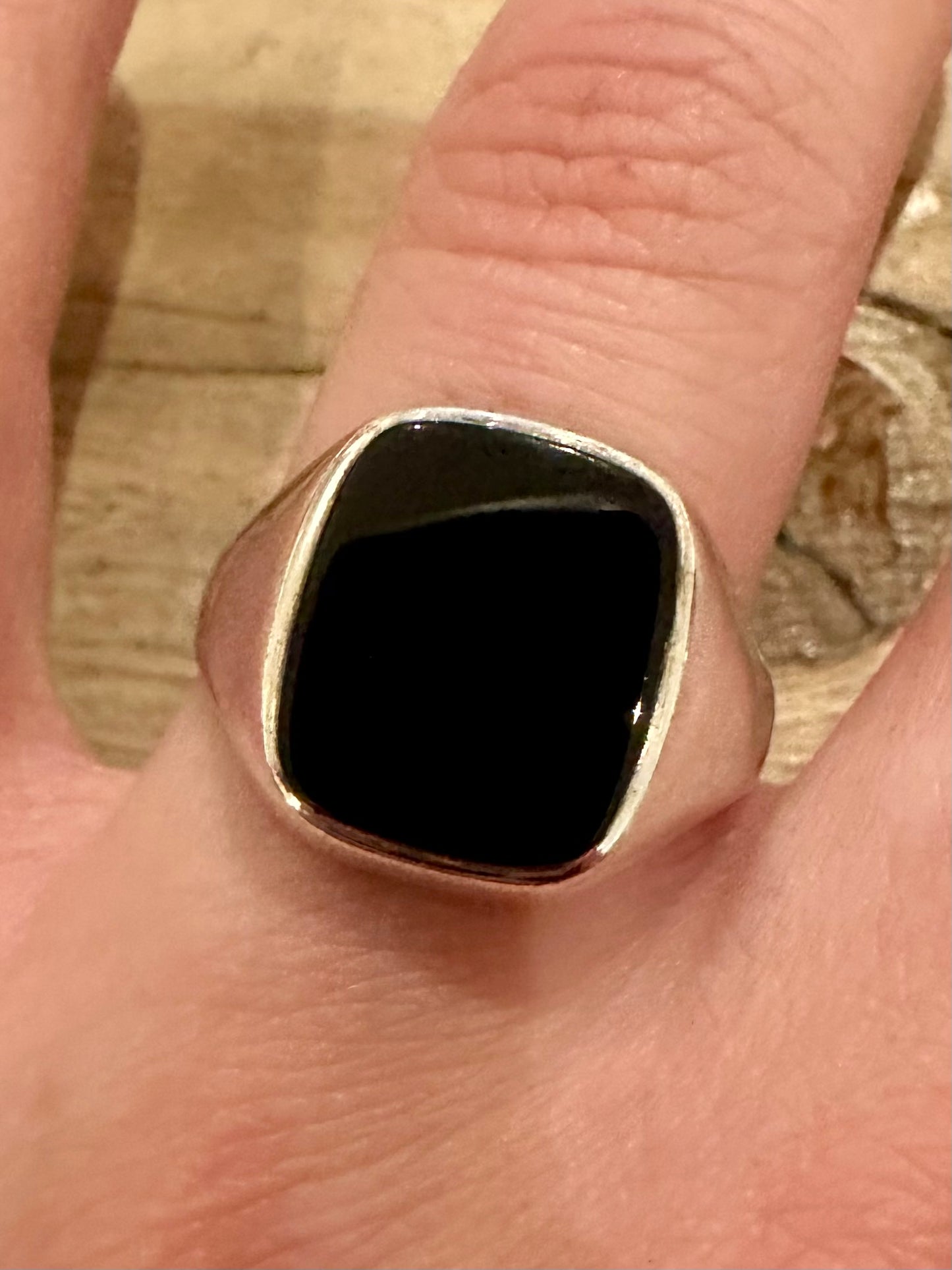 Vintage 1972 Black Onyx Signet 925 Silver Size Z Ring