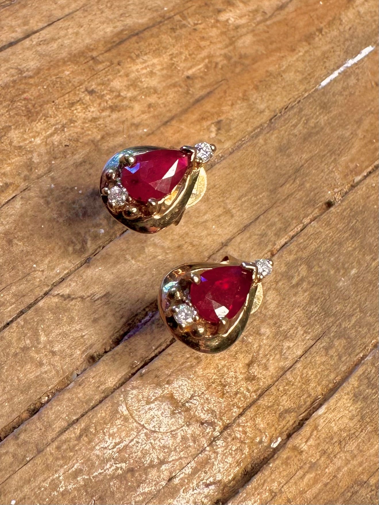 10K Gold Ruby and Diamonds Stud Earrings