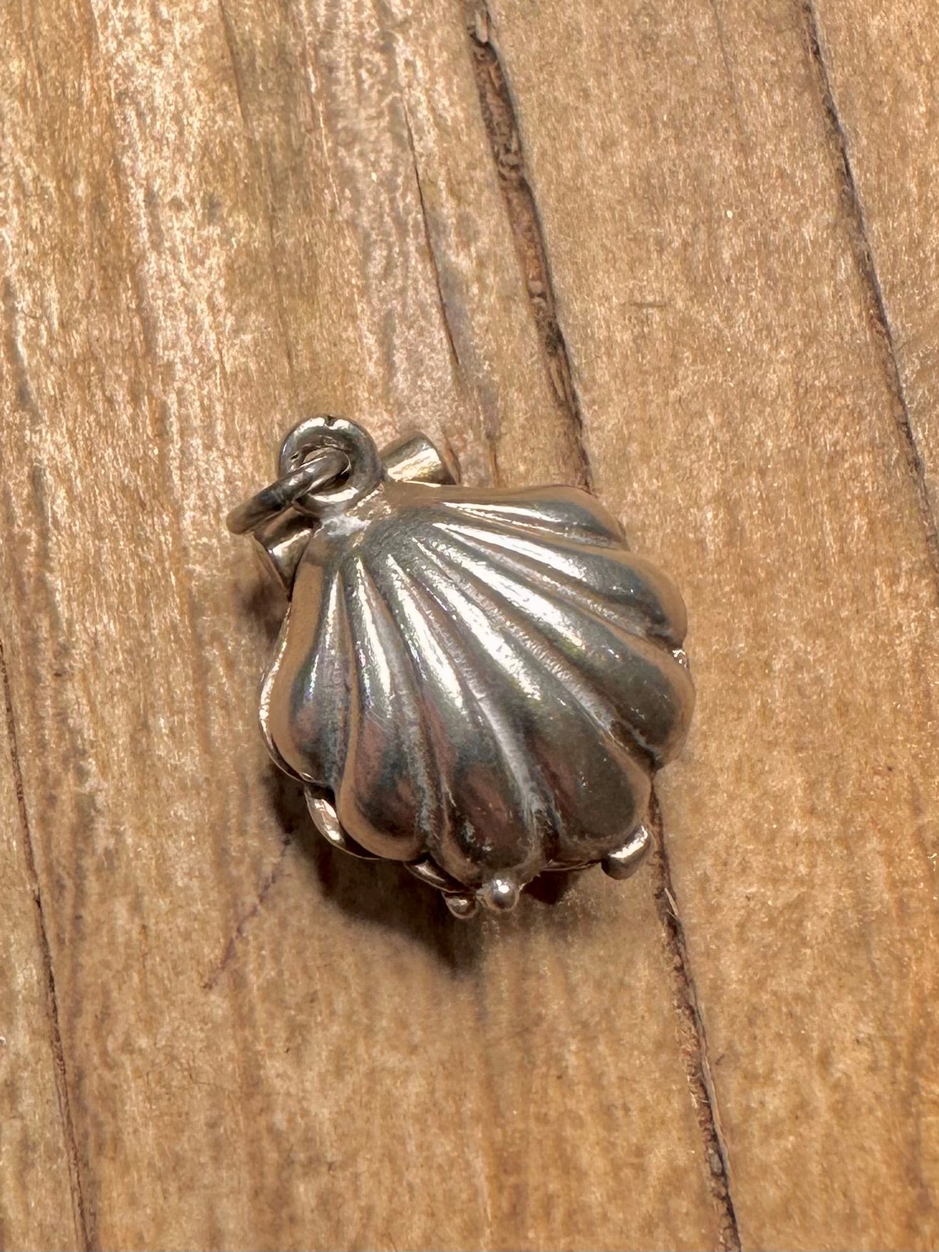 Vintage Shell with Pearl 925 Sterling Silver Charm Pendant